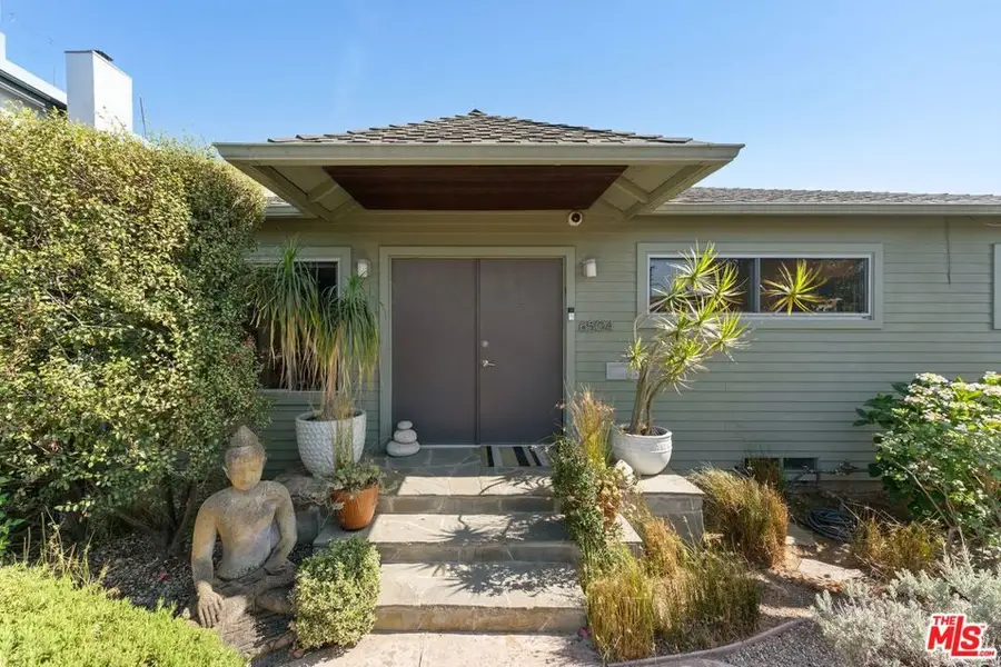 6504 W 87th Street, Los Angeles, CA 90045 - #2
