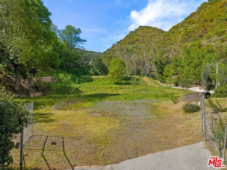 3375 Mandeville Canyon Road, Los Angeles, CA 90049 - #2