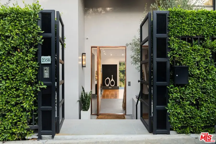 2358 Kimridge Road, Beverly Hills, CA 90210 - #2