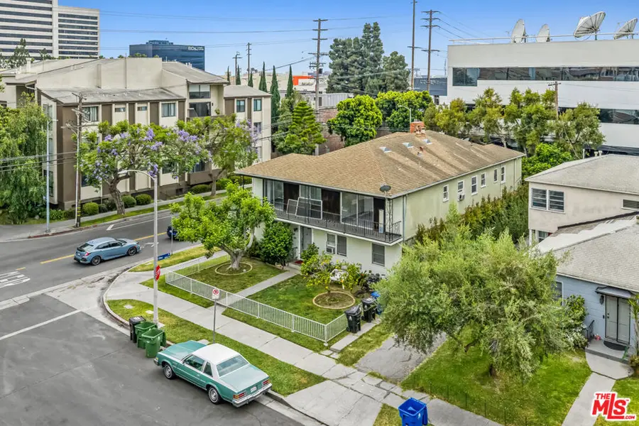 1433 S Bentley Avenue, Los Angeles, CA 90025 - #3