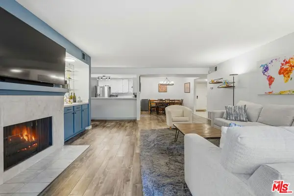 5440 Lindley Avenue #206, Encino, CA 91316