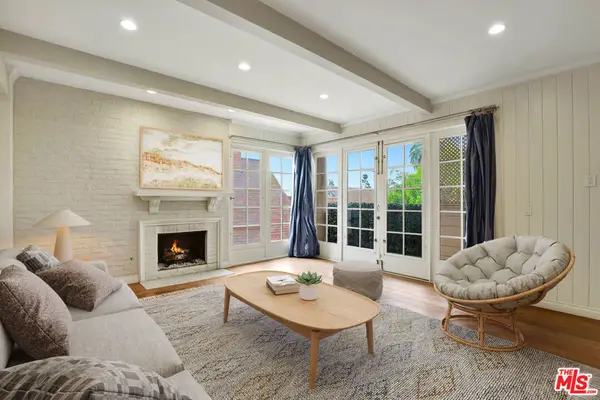 1260 S Beverly Glen Boulevard #304, Los Angeles, CA 90024