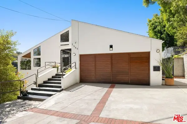 2549 Canyon Oak Drive, Los Angeles, CA 90068