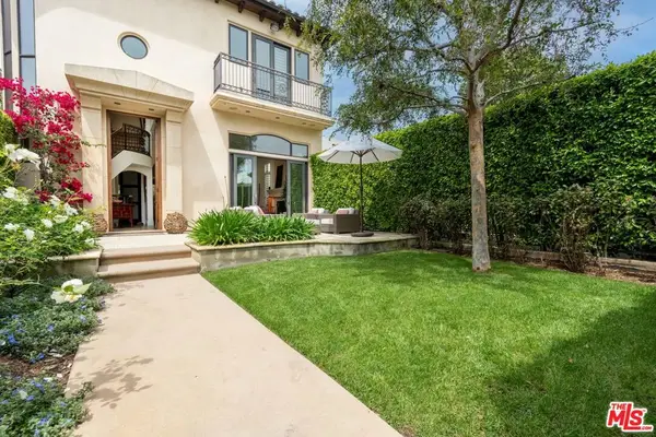 12319 Gorham Avenue, Los Angeles, CA 90049