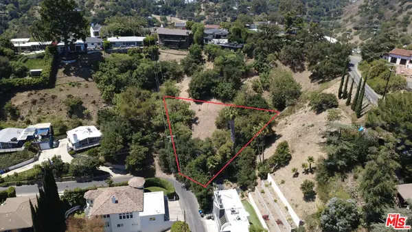 3701 N Avenida Del Sol, Studio City, CA 91604