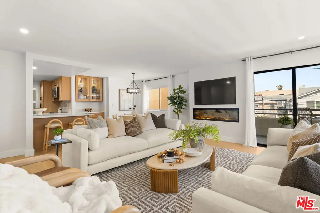 1 62nd Place #203, Long Beach, CA 90803 - #1