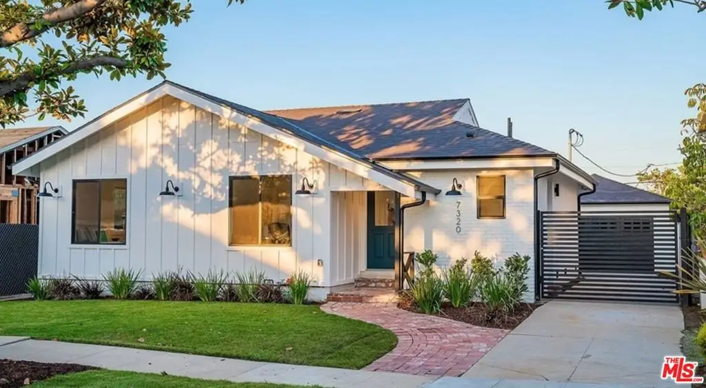 7320 El Manor Avenue, Los Angeles, CA 90045 - #1