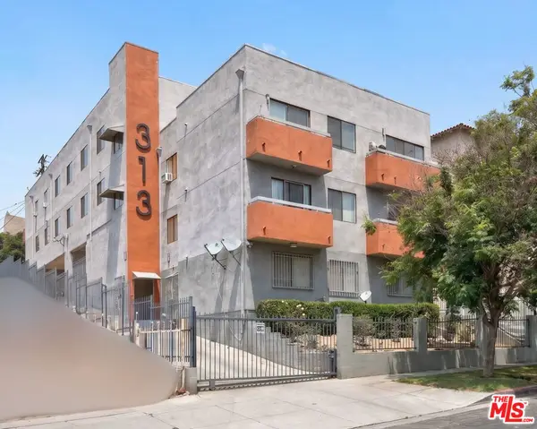 313 N Alexandria Avenue, Los Angeles, CA 90004