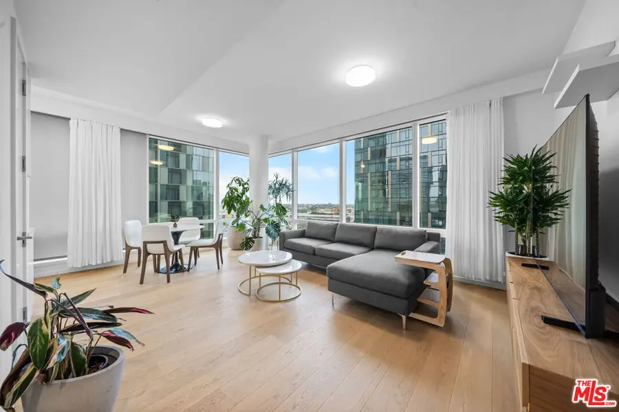 877 Francisco Street #1128, Los Angeles, CA 90017 - #3
