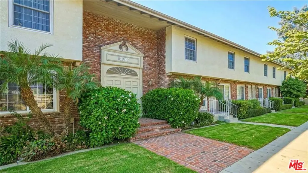 10065 De Soto Avenue #213, Chatsworth, CA 91311 - #1
