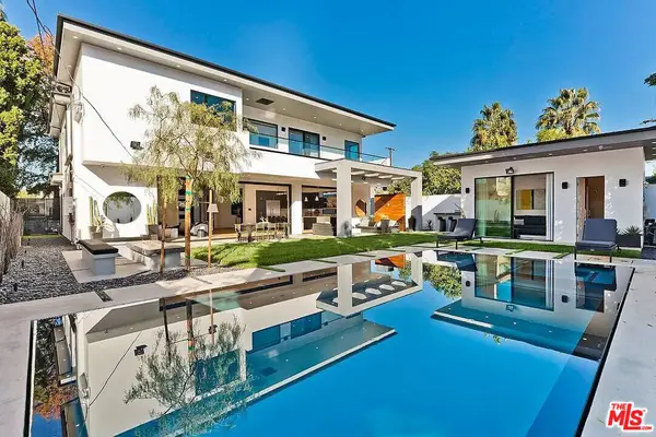 14812 Morrison Street, Sherman Oaks, CA 91403