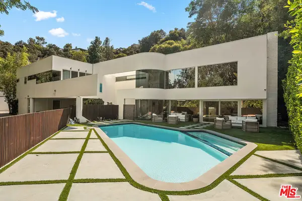 2557 Greenvalley Road, Los Angeles, CA 90046