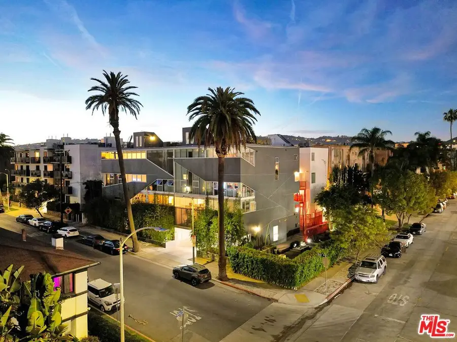 803 Wilcox Avenue #4, Los Angeles, CA 90038 - #2
