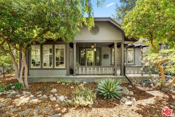 1788 N Los Robles Avenue, Pasadena, CA 91104