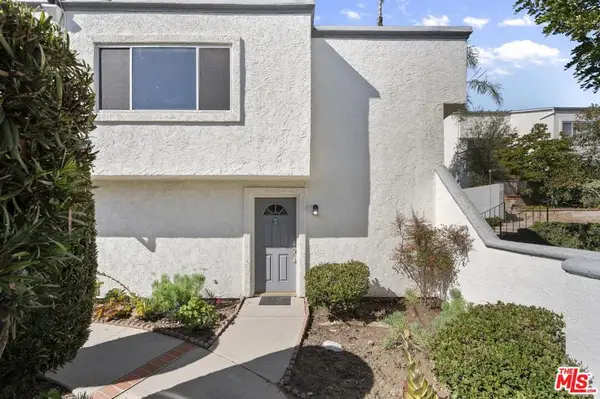 18515 Mayall Street #J, Northridge, CA 91324