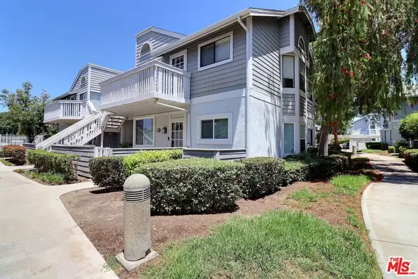111 Remington #332, Irvine, CA 92620