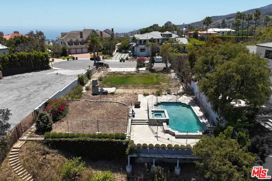 1467 Via Cresta, Pacific Palisades, CA 90272 - #2