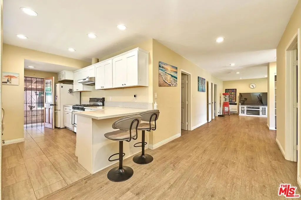 2837 W Avenue 33, Los Angeles, CA 90065 - #1