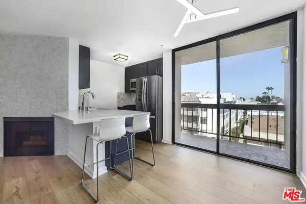 7320 Hawthorn Avenue #319, Los Angeles, CA 90046