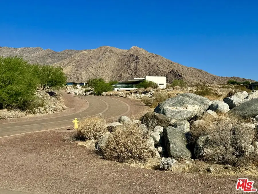 2156 Monument Court, Palm Springs, CA 92262 - #2