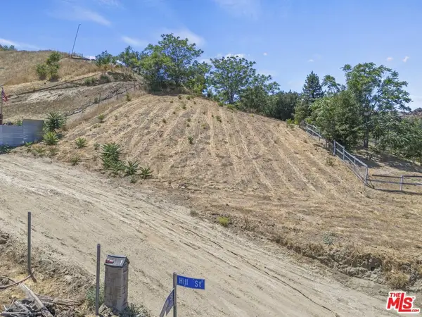 0 Hill St, Val Verde, CA 91384