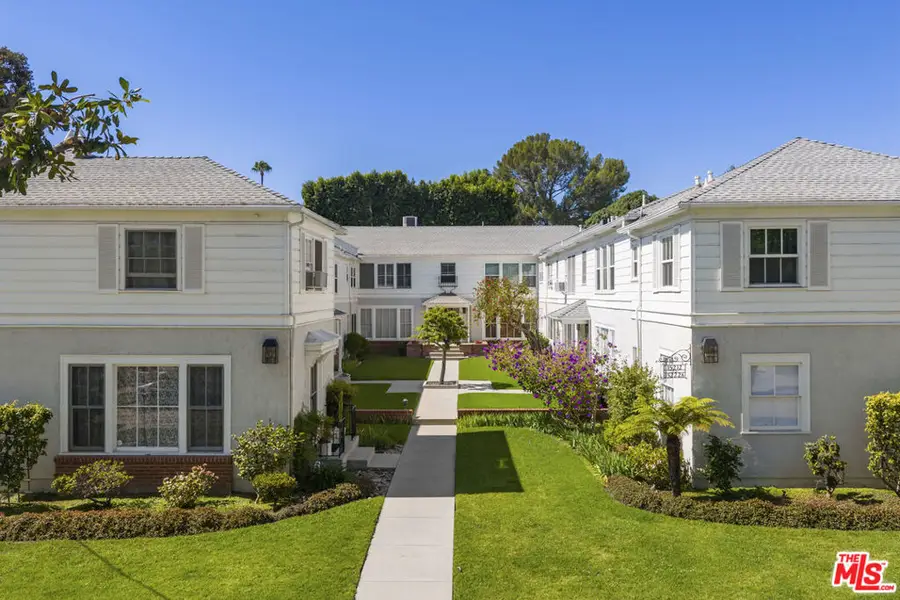 15222 1/2 Dickens Street, Sherman Oaks, CA 91403 - #2