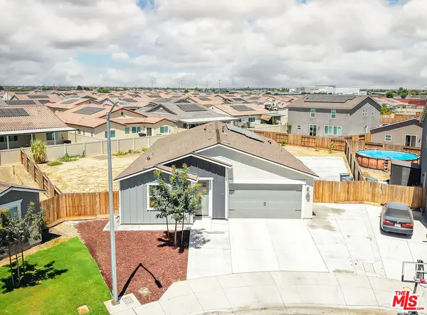 7700 Nigu River Street, Bakersfield, CA 93311