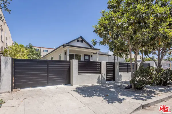 5915 Barton Avenue, Los Angeles, CA 90038