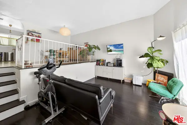 9034 Willis Avenue #14, Los Angeles, CA 91402