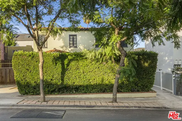 836 Hilldale Avenue, West Hollywood, CA 90069