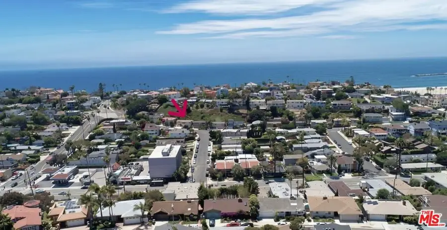 7203 Earldom Avenue, Playa Del Rey, CA 90293 - #3