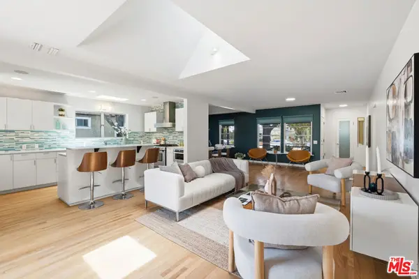 11907 Atlantic Avenue, Los Angeles, CA 90066