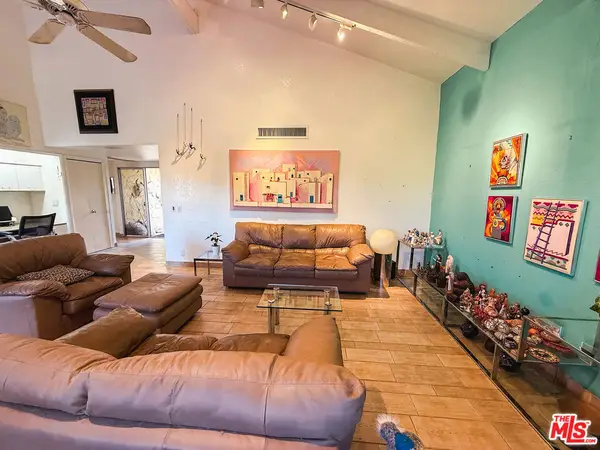 1833 S Araby Drive #11, Palm Springs, CA 92264