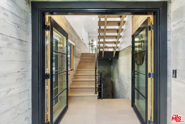 1033 N Vista Street, West Hollywood, CA 90046