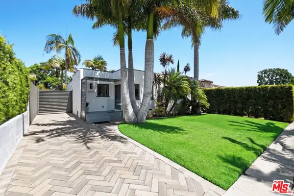 2206 Manning Avenue, Los Angeles, CA 90064