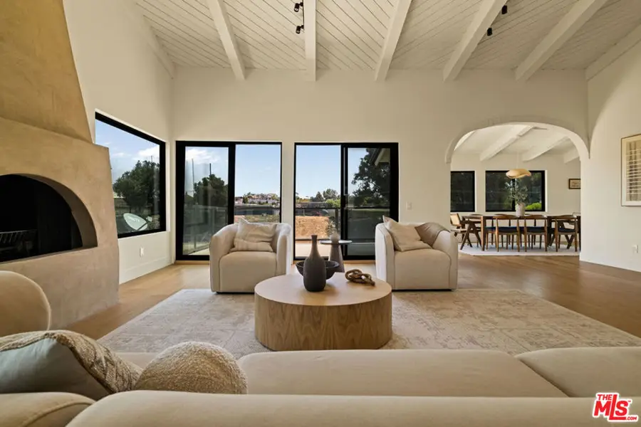 8140 Calabar Avenue, Playa Del Rey, CA 90293 - #3