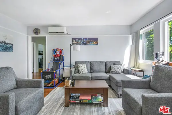 7129 Coldwater Canyon Avenue #10, North Hollywood, CA 91605