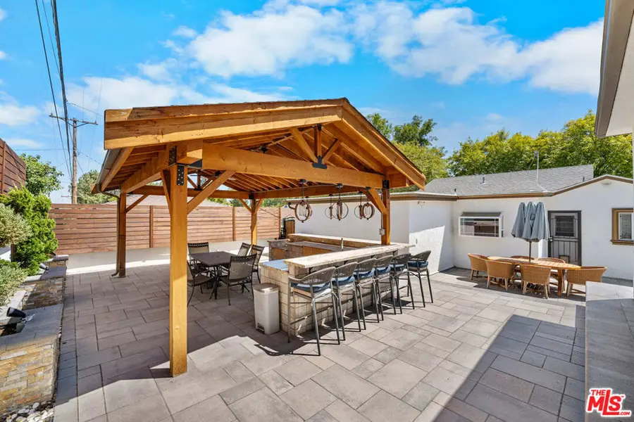 3317 Burritt Way, La Crescenta, CA 91214 - #3