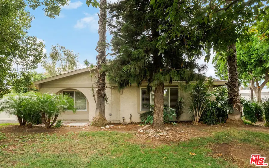 1313 Via Santiago #A, Corona, CA 92882 - #2