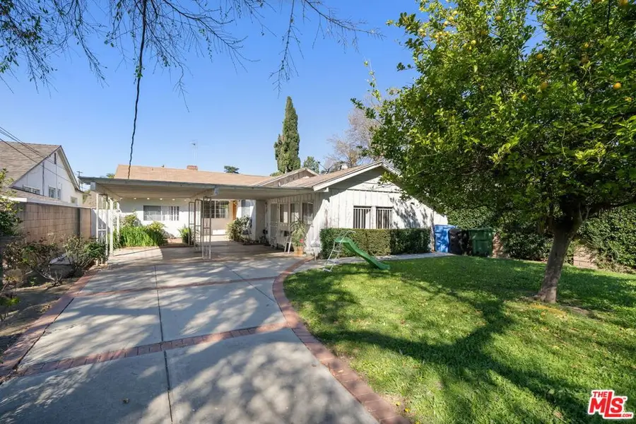 7351 Zelzah Avenue, Reseda, CA 91335 - #2