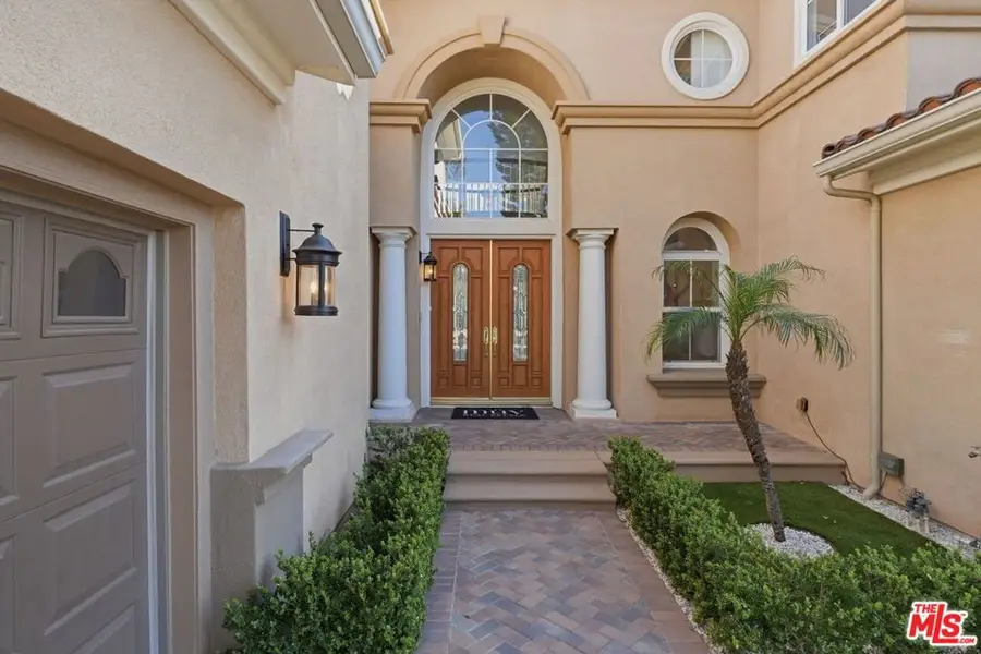 20274 Via Medici, Porter Ranch, CA 91326 - #2