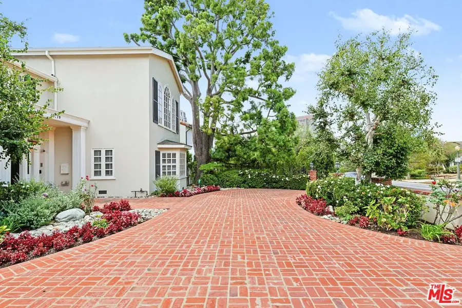 10770 Weyburn Avenue, Los Angeles, CA 90024 - #3