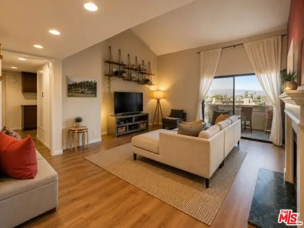 7625 Reseda Boulevard #305, Los Angeles, CA 91335