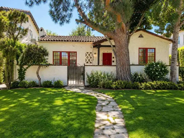 1923 Midvale Avenue, Los Angeles, CA 90025