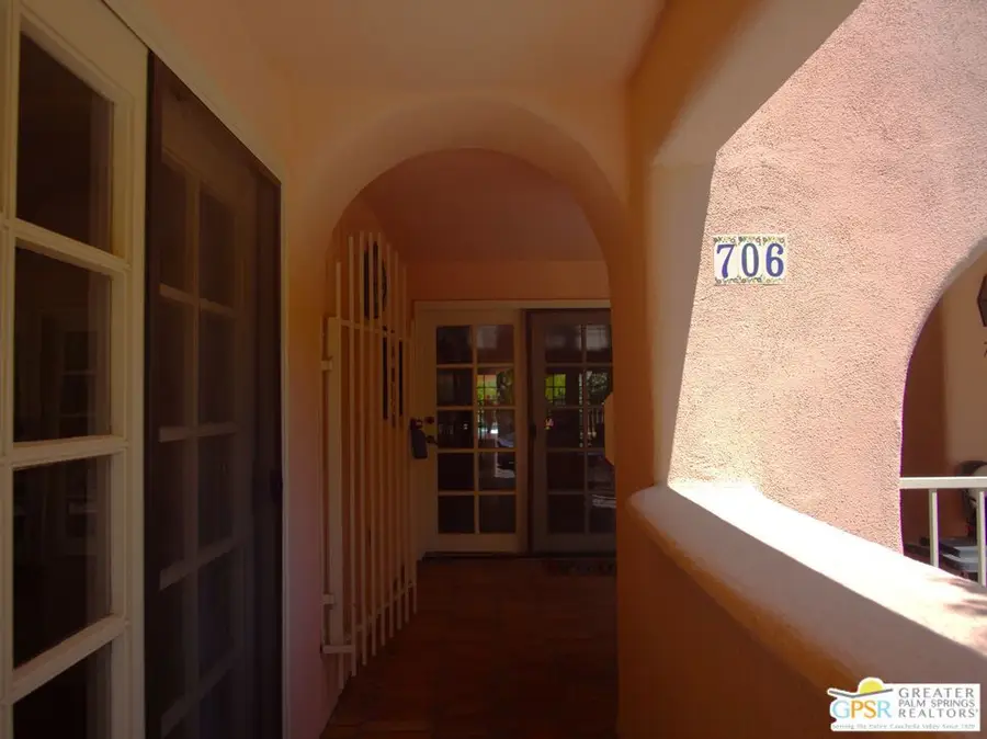 500 E Amado Road #706, Palm Springs, CA 92262 - #2