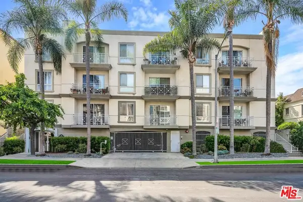 117 S Clark Drive #305, Los Angeles, CA 90048