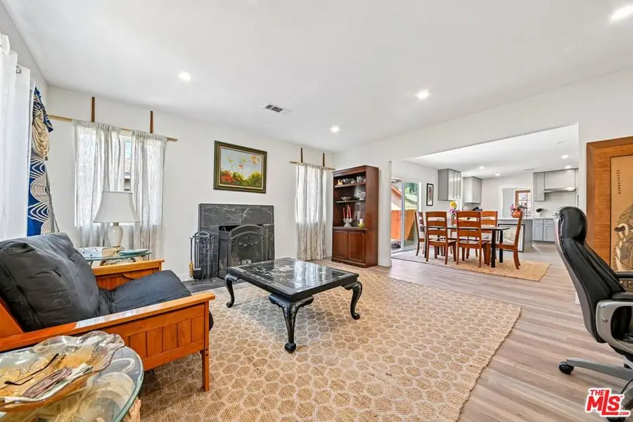 4806 7th Avenue, Los Angeles, CA 90043 - #2