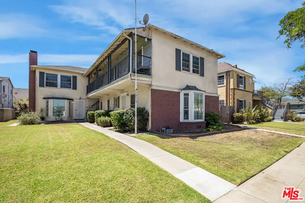 2414 W 85th Street, Inglewood, CA 90305 - #1