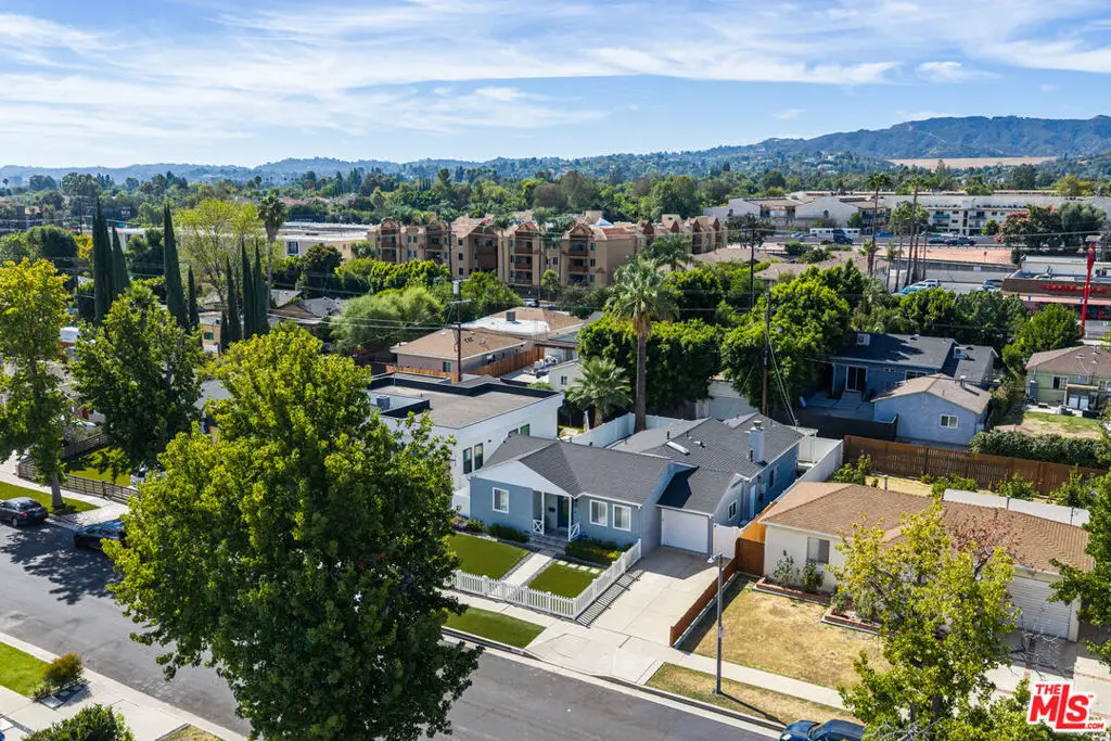 17630 Martha Street, Encino, CA 91316 - #1