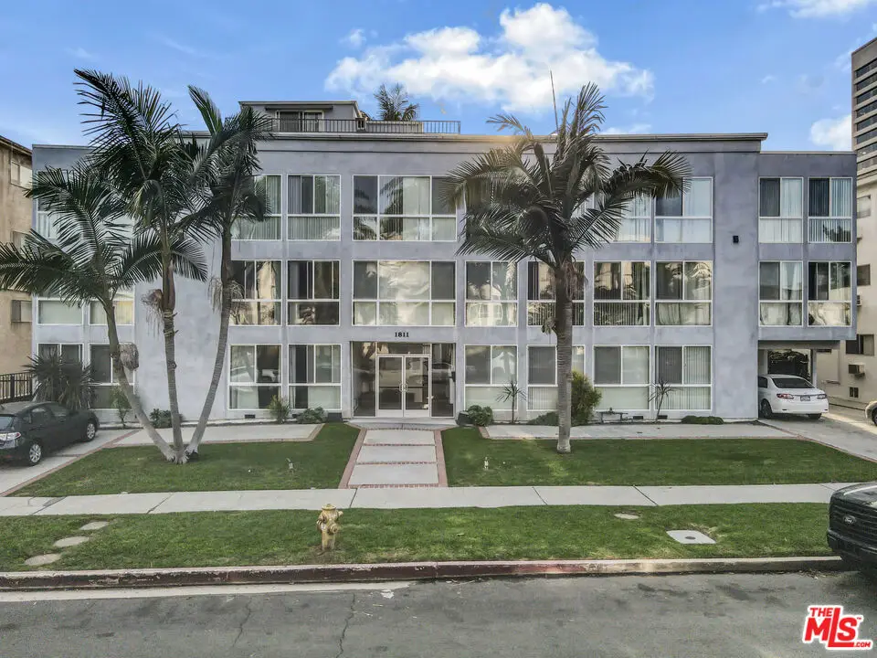 1811 S Bentley Avenue, Los Angeles, CA 90025 - #1